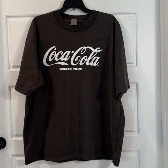 PacSun Tops - Coca Cola World Tour Pacsun Charcoal Tee XL